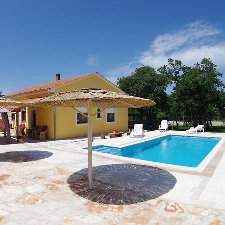 Villa House Oliva, Sveti Kirin Svetvinčenat Exterior foto